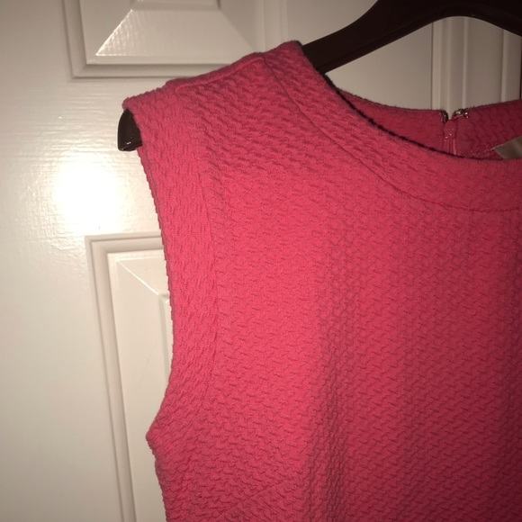 PRICE FIRM! LOFT pink dress. Size 6 - Picture 4 of 4